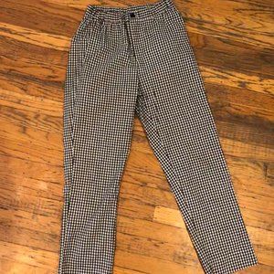 Brandy Melville Checkered Capris